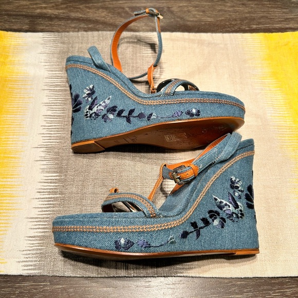 *Rare Vintage* Christian Dior Women's Denim Wedges - Picture 3 of 12